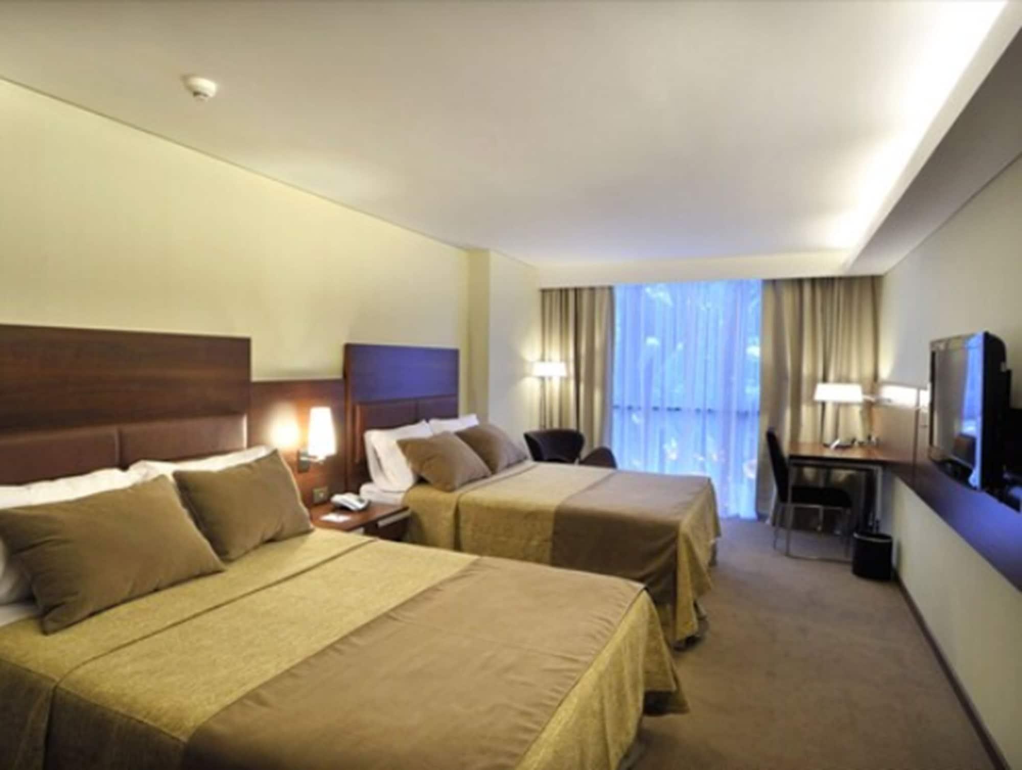 Howard Johnson La Canada Hotel & Suites Кордова Экстерьер фото