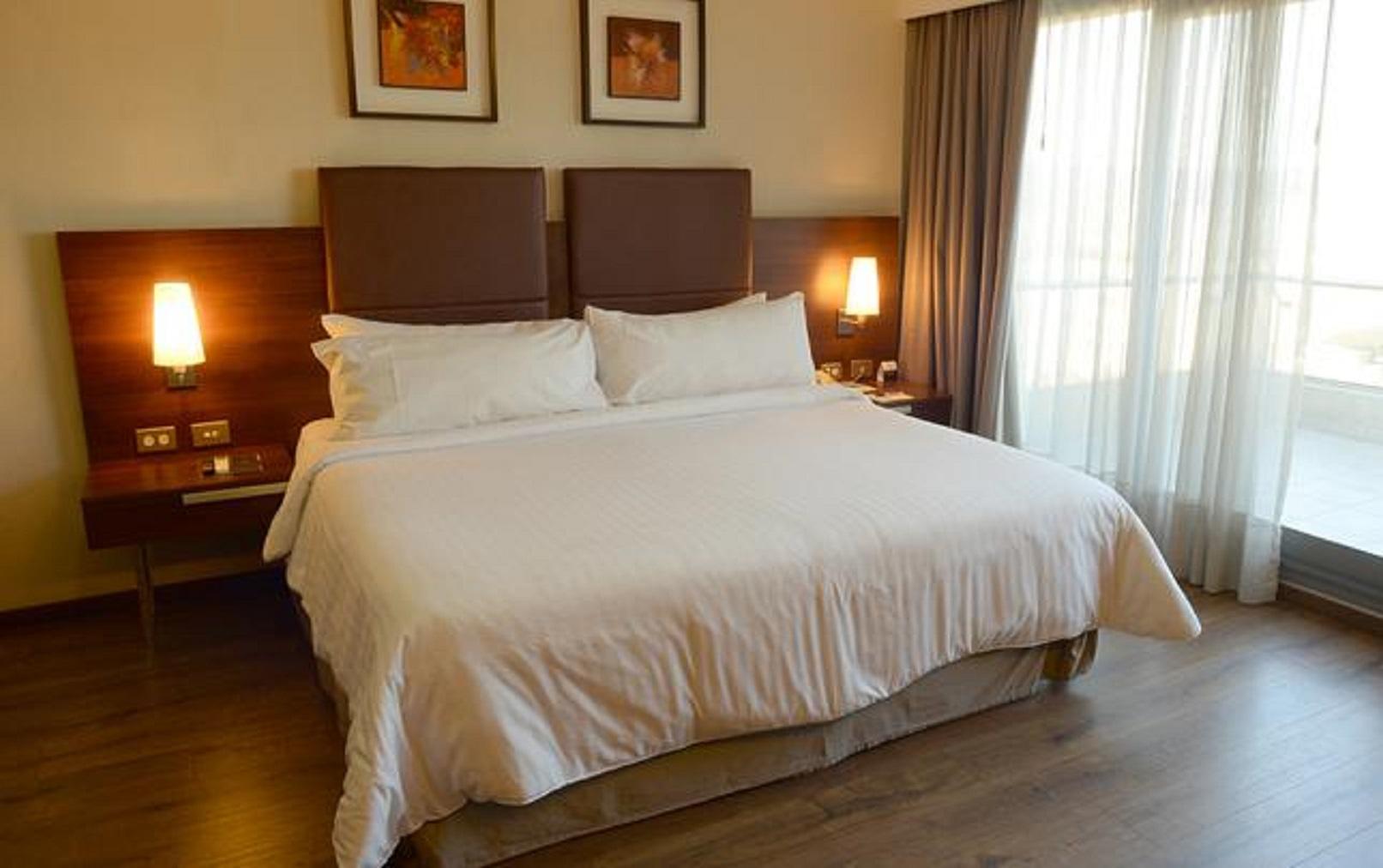 Howard Johnson La Canada Hotel & Suites Кордова Экстерьер фото
