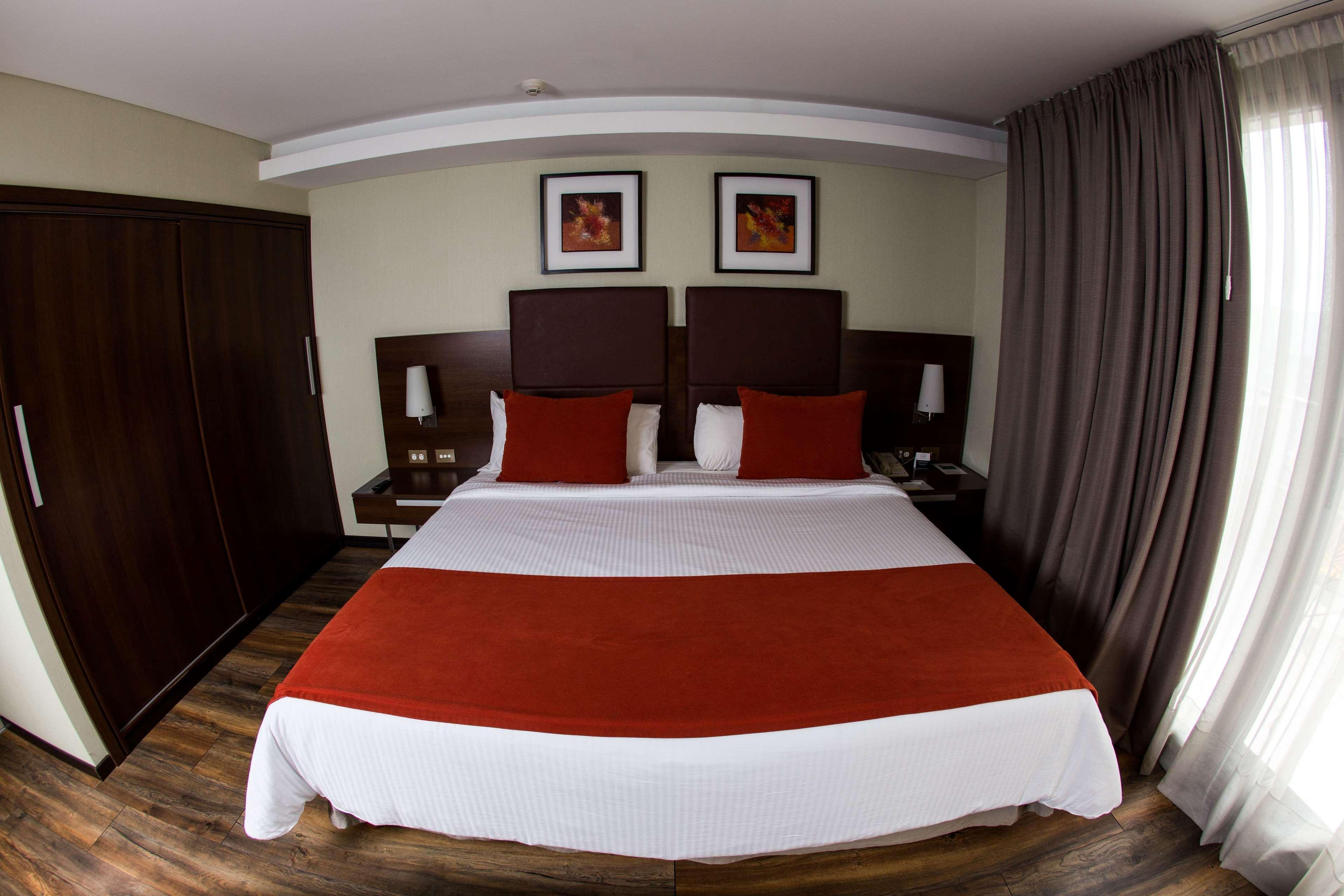 Howard Johnson La Canada Hotel & Suites Кордова Экстерьер фото