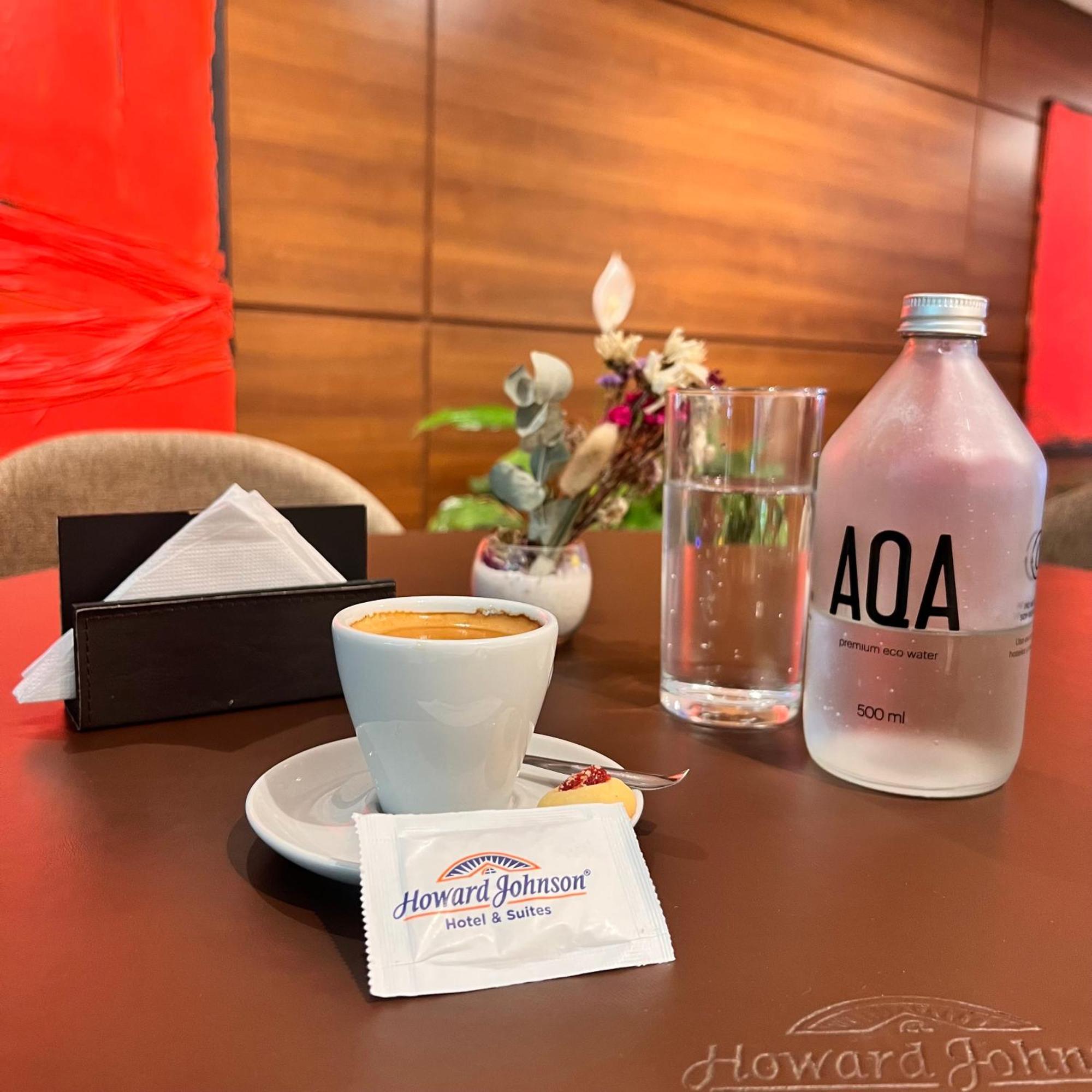 Howard Johnson La Canada Hotel & Suites Кордова Экстерьер фото